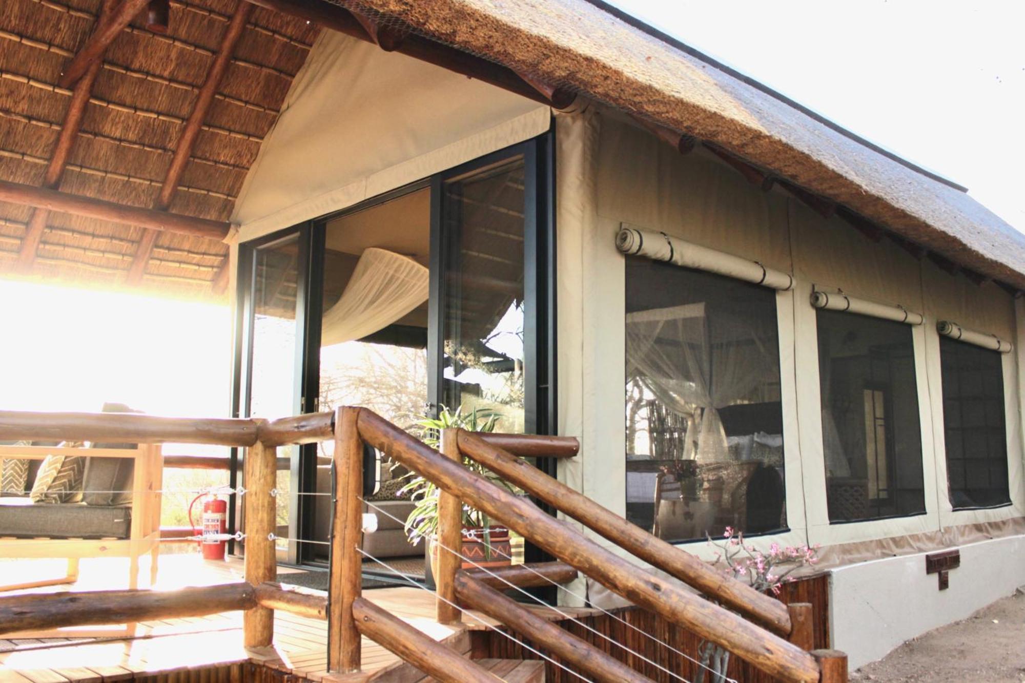 Sausage Tree Safari Camp Rizab Memburu Balule Luaran gambar